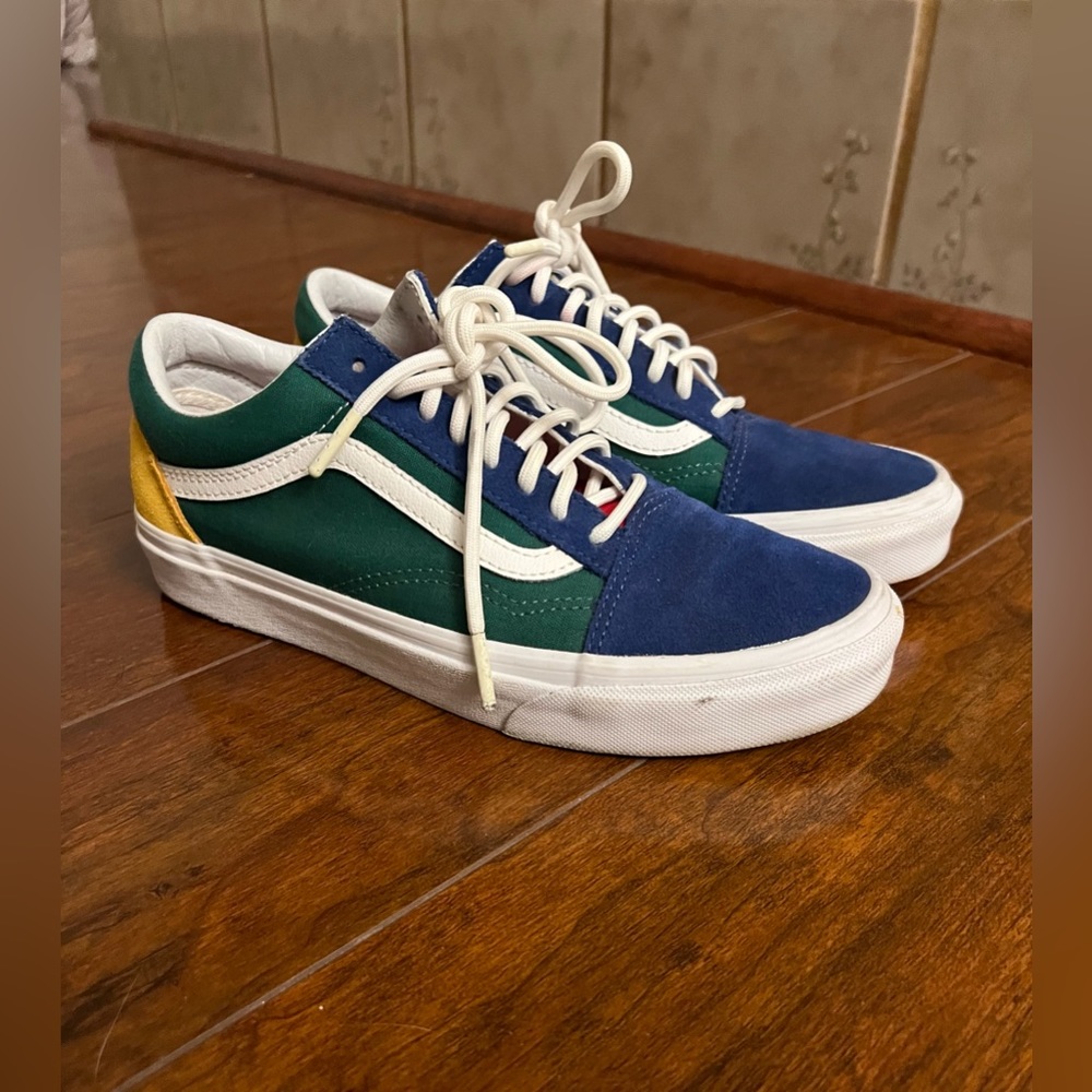Vans shoes